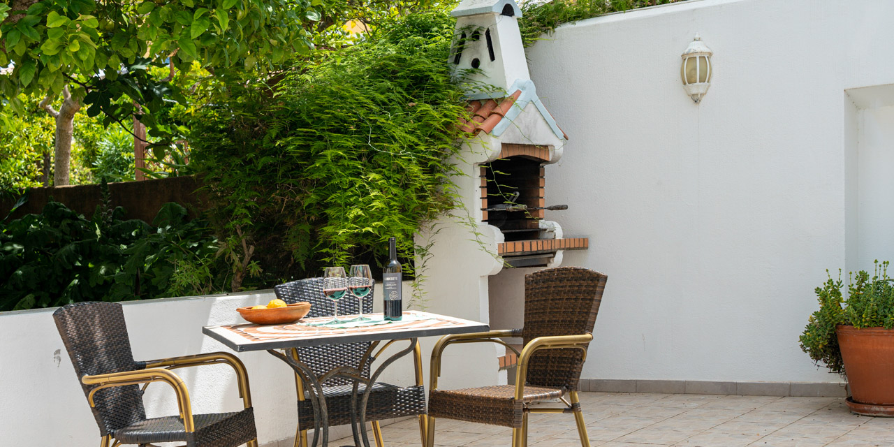 Casa Otília at OÁSIS Garden Village in Ferragudo